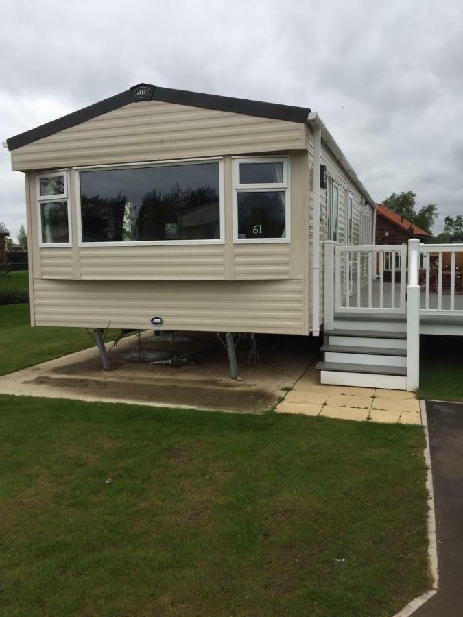Hot Tub Hols 61 Kingfisher Court Hotel Tattershall Exterior foto